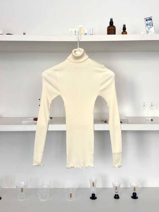 Wool And Silk Long Sleeves Turtleneck Shirt, Ivory | Tangerine NYC
