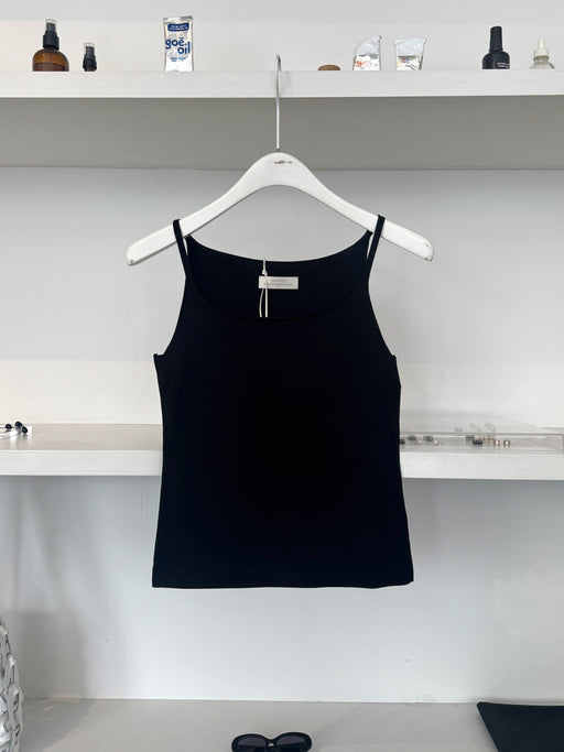 Amomento Sleeveless Knit Top, Black | Tangerine NYC