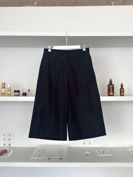 Amomento Silk Taffeta Bermuda Pant, Black | Tangerine NYC