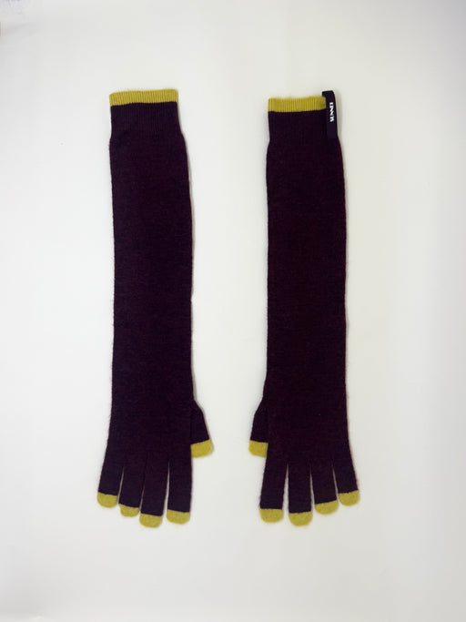 Sunnei Knit Gloves, Burnt Aubergine | Tangerine NYC