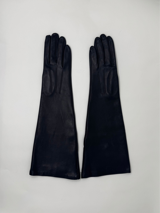 Clyde Gauntlet Gloves, Black Lambskin | Tangerine NYC