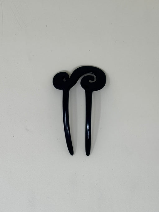 Merrma Spiral French Pin, Black | Tangerine NYC
